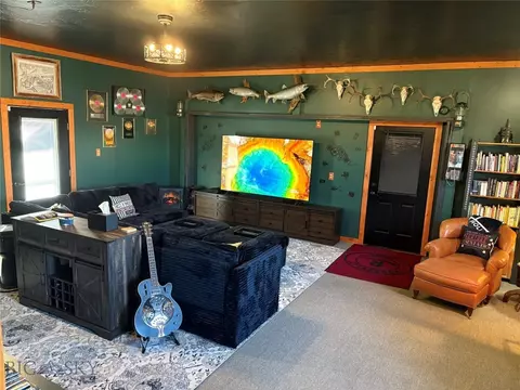 Living - 680 E River Rd, Pray, MT 59065 photo 2 of 5