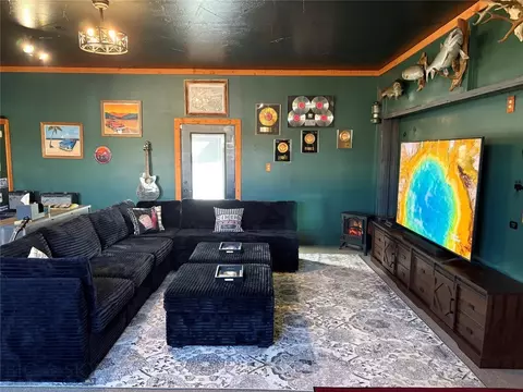 Living - 680 E River Rd, Pray, MT 59065 photo 3 of 5