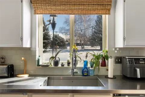 340 Prospector Trl, Bozeman, MT 59718 photo 17