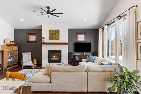 Living - 2426 Thoroughbred, Bozeman, MT 59718 photo 4 of 9