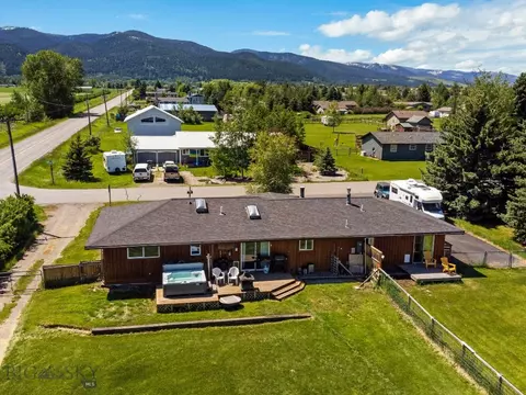 1301 Wildflower Way, Bozeman, MT 59715 photo 32