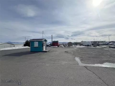 1580 Bobcat Dr, Bozeman, MT 59718 photo 3