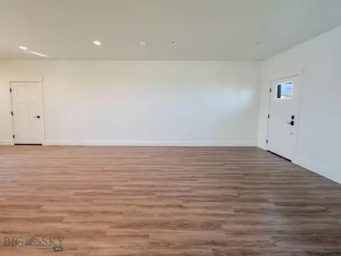 Living - 507 Wise Way, Belgrade, MT 59714 photo 7 of 9