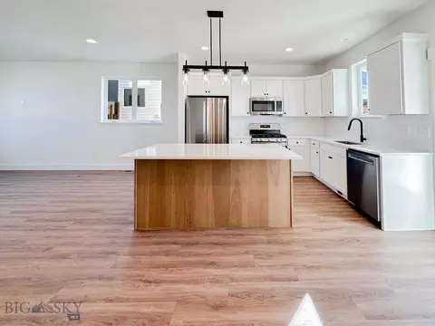 Kitchen - 507 Wise Way, Belgrade, MT 59714 photo 15 of 17