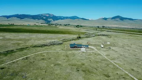 405 Stonefly Rd, Dillon, MT 59725 photo 4