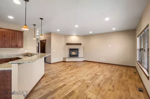 1035 Springbrook Ave, Bozeman, MT 59718 photo 11