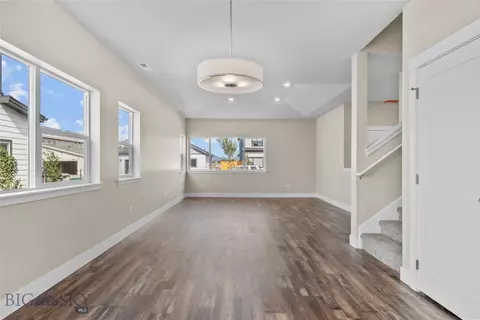 Living - 21 Westgate Ave, Bozeman, MT 59718 photo 2 of 6