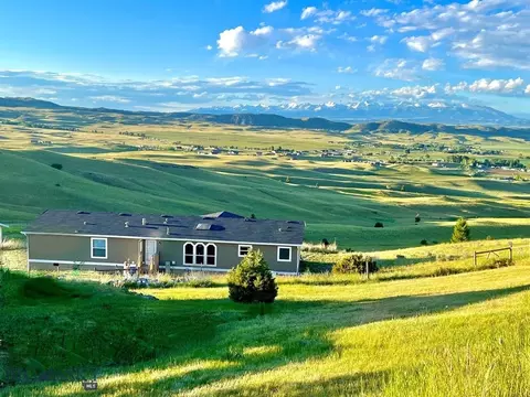1003 Ridgeway Dr, Livingston, MT 59047