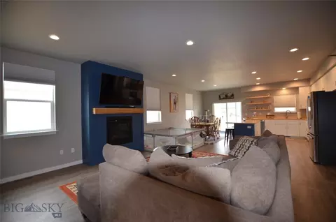 225 Johnson Ave, Dillon, MT 59725 photo 6