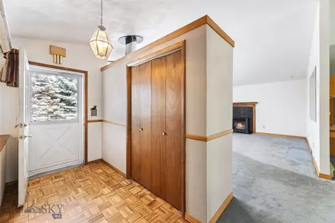 1402 Robin Ln, Bozeman, MT 59715 photo 4