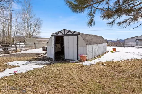 1402 Robin Ln, Bozeman, MT 59715 photo 52