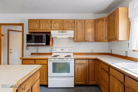 1402 Robin Ln, Bozeman, MT 59715 photo 18