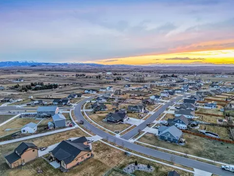 View/Area - 24 King Meadows Ln, Bozeman, MT 59718 photo 1 of 8