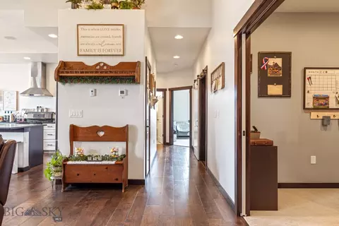 Entry Way - 24 King Meadows Ln, Bozeman, MT 59718 photo 7 of 8