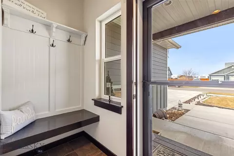 Entry Way - 24 King Meadows Ln, Bozeman, MT 59718 photo 2 of 8