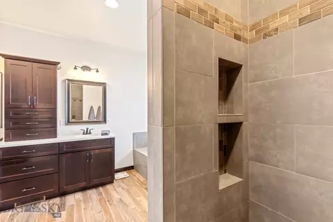 Bath - 24 King Meadows Ln, Bozeman, MT 59718 photo 5 of 9