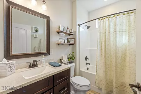 Bath - 24 King Meadows Ln, Bozeman, MT 59718 photo 7 of 9