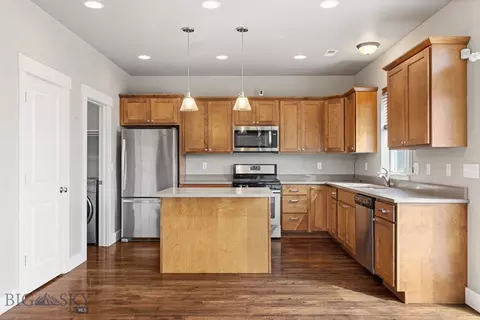 Kitchen - 651 Cameron Loop, Bozeman, MT 59718 photo 2 of 8