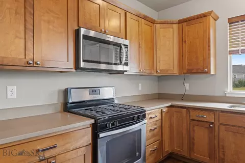 Kitchen - 651 Cameron Loop, Bozeman, MT 59718 photo 6 of 8