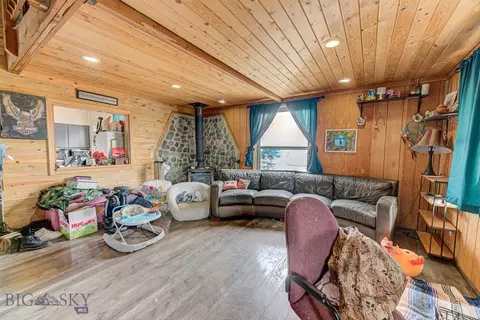 310 2nd Ave, Boulder, MT 59632 photo 2
