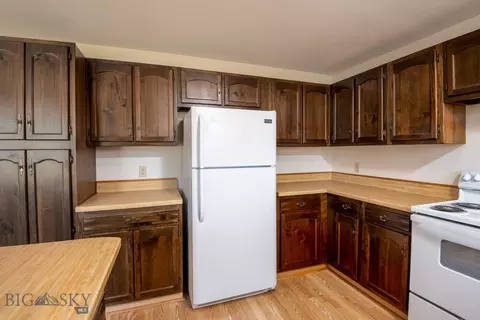 Kitchen - 33 Valley Dr, Townsend, MT 59644 photo 3 of 3