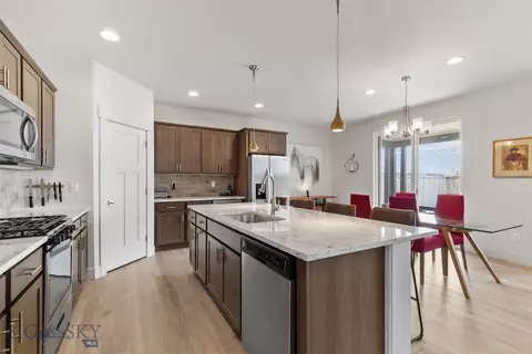 1510 Deadwood Loop, Belgrade, MT 59714
