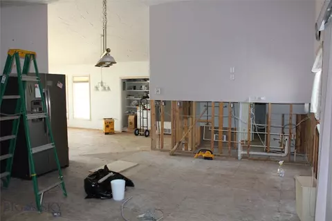 Kitchen - 509 Laknar, Dillon, MT 59725 photo 1 of 1