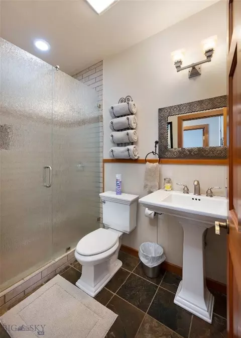 59 E Beartooth Rd, Gallatin Gateway, MT 59730 photo 18