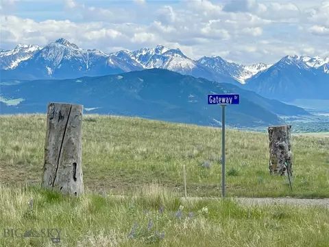 9 Gateway Drive, Livingston, MT 59047