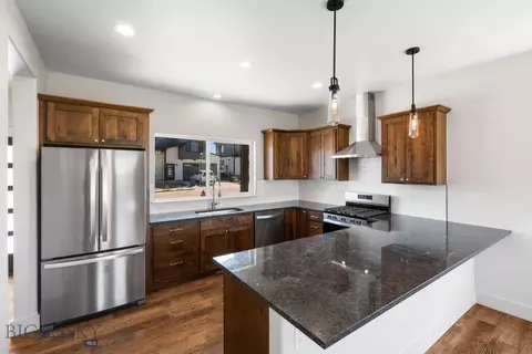 82 Horseshoe Loop, Bozeman, MT 59718 photo 4