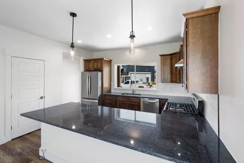 82 Horseshoe Loop, Bozeman, MT 59718 photo 6