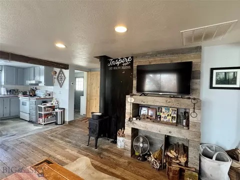 1101 E Glendale St, Dillon, MT 59725 photo 8