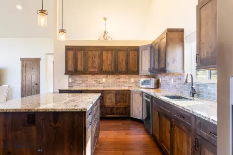 Kitchen - 9 Cedar Ct, Ennis, MT 59729 photo 8 of 8