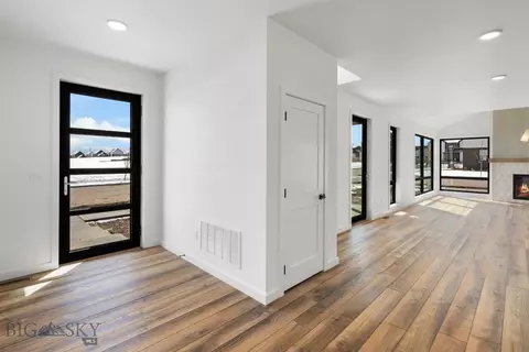 2989 S 30th Ave, Bozeman, MT 59718 photo 8