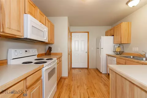 177 E Magnolia Dr, Belgrade, MT 59714 photo 4