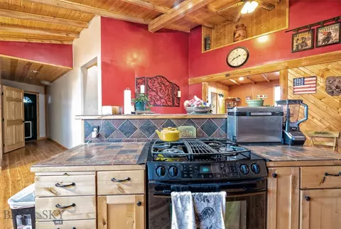 Kitchen - 115 Clarks Lookout, Dillon, MT 59725 photo 1 of 1