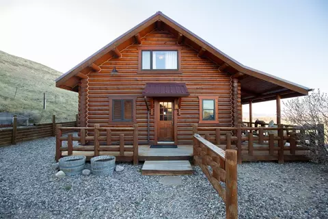 1223 Ruby River Dr, Twin Bridges, MT 59754 photo 3