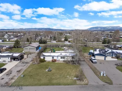 239 Angus Dr, Belgrade, MT 59714 photo 2