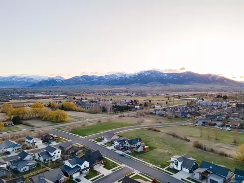 2909 Flurry Ln, Bozeman, MT 59718 photo 6