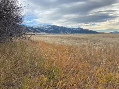 6114 Springhill Rd, Belgrade, MT 59714 photo 8
