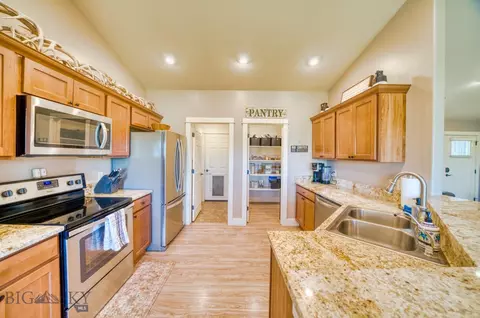 28 Cherokee Trl, Three Forks, MT 59752 photo 8