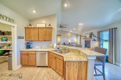 28 Cherokee Trl, Three Forks, MT 59752 photo 10