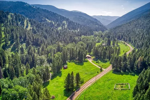 14470 Cottonwood Canyon Rd, Bozeman, MT 59718
