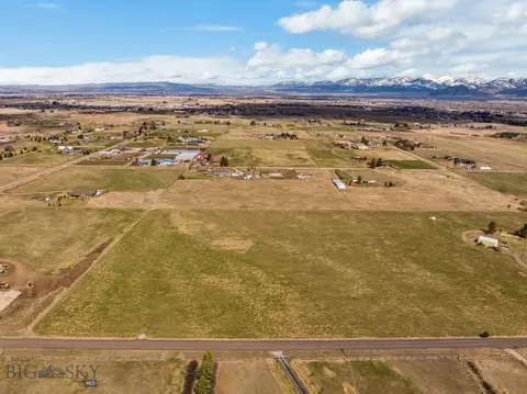 3733 Boulder Blvd, Bozeman, MT 59718 photo 3