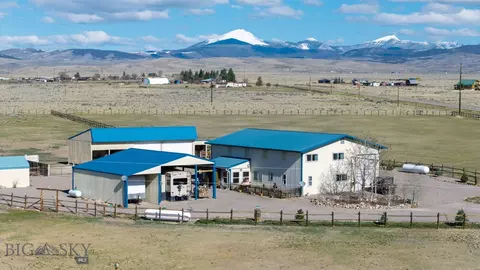 10 Dons Ln, Dillon, MT 59725