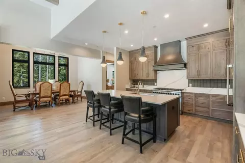 Kitchen - 11 Speaking Eagle, Big Sky, MT 59716 photo 4 of 5