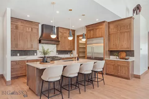 Kitchen - 11 Speaking Eagle, Big Sky, MT 59716 photo 1 of 1