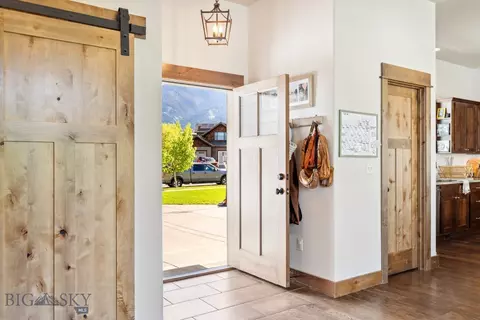 Entry Way - 2296 Boylan Rd, Bozeman, MT 59715 photo 1 of 6
