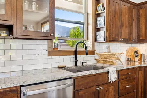 Kitchen - 2296 Boylan Rd, Bozeman, MT 59715 photo 8 of 8