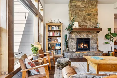 Living - 2296 Boylan Rd, Bozeman, MT 59715 photo 4 of 4